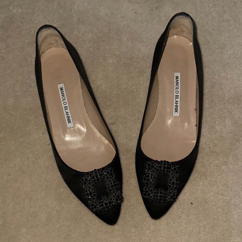 Manolo Blahnik Black Hangisi flat